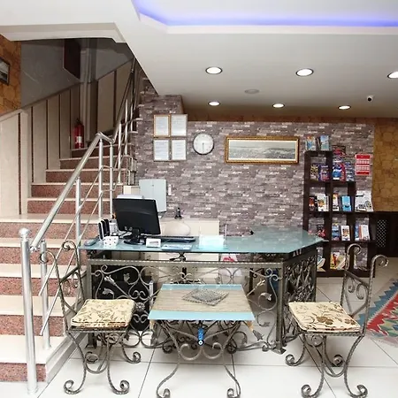 フォルス 3* イスタンブール