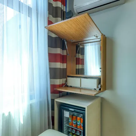 フォルス 3* イスタンブール