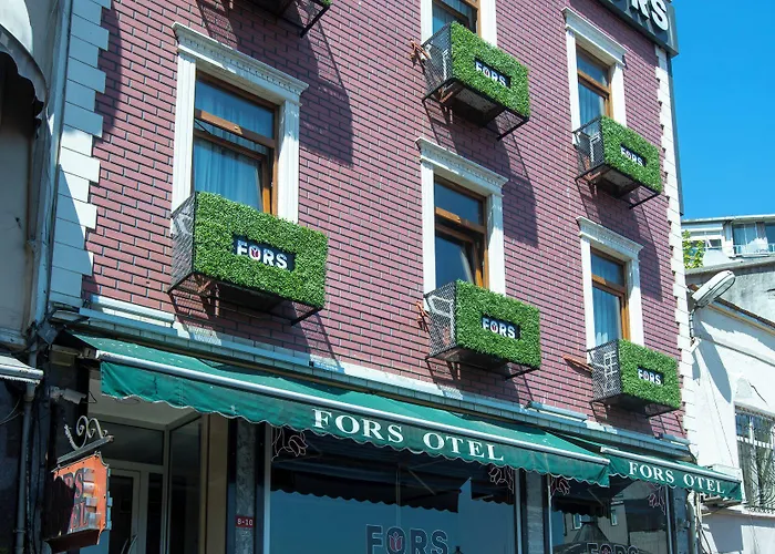 フォルス